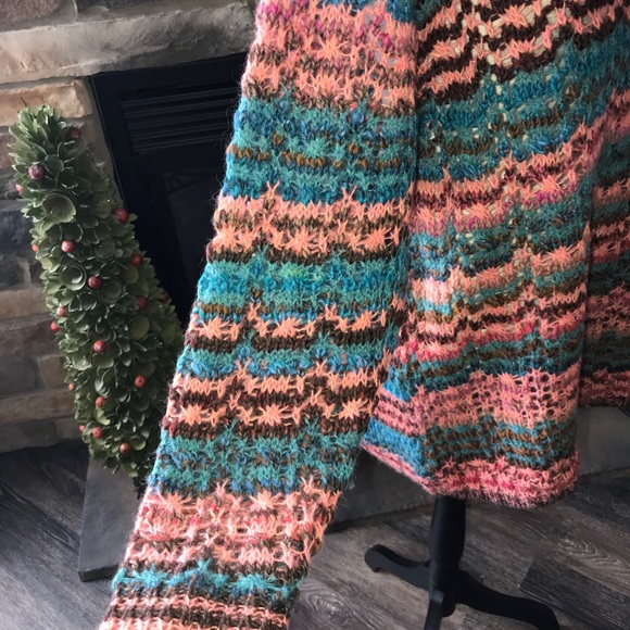 Free People unique loose knit deep V-neck sweater - Picture 10 of 11